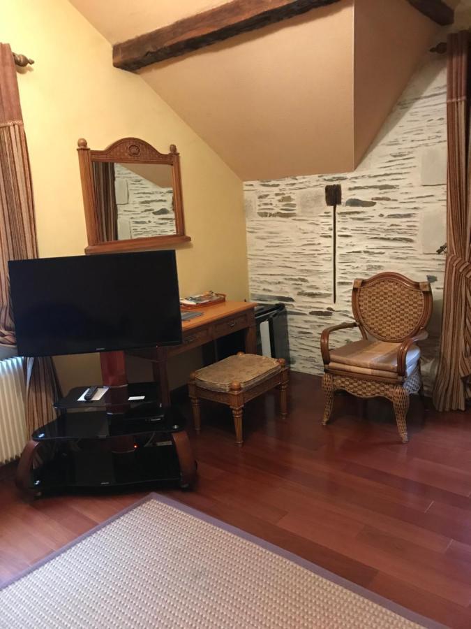 Chateau De Belle Poule Les Ponts-de-Ce Ngoại thất bức ảnh