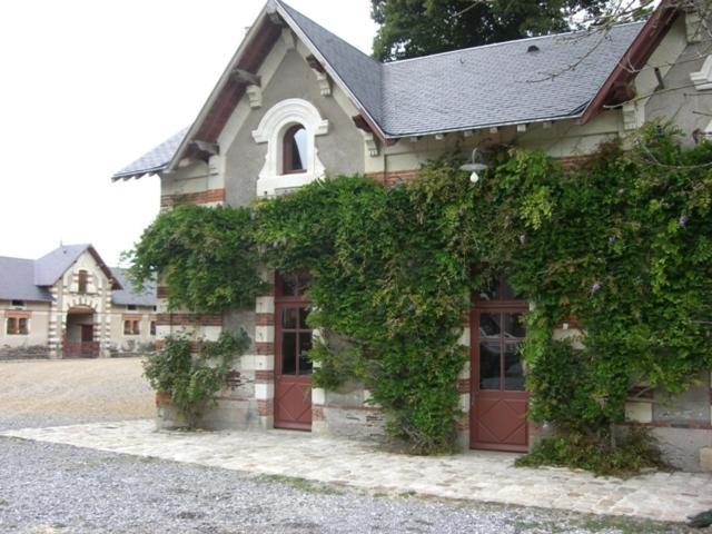 Chateau De Belle Poule Les Ponts-de-Ce Ngoại thất bức ảnh